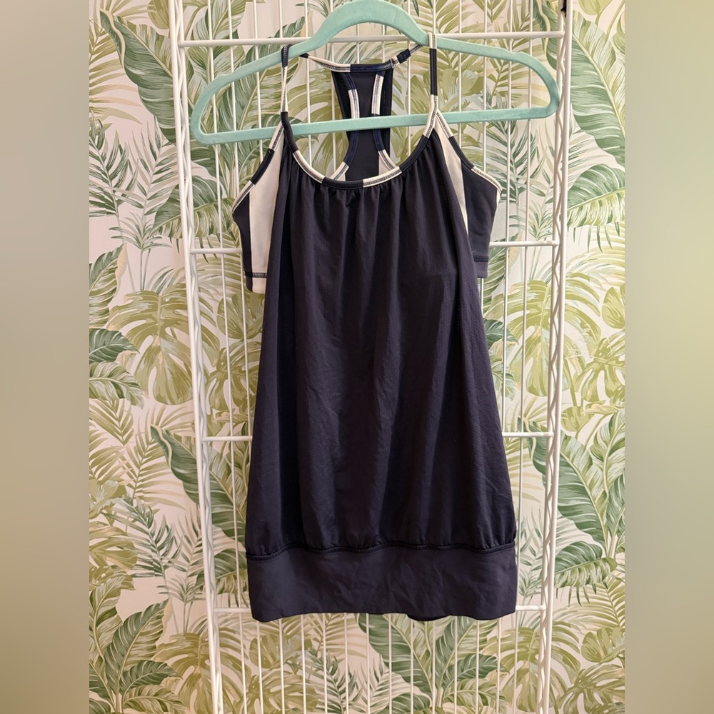 Lululemon Navy and White Built-in Bra Tank Top